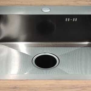 Врежем мойки в один уровень со столешницей